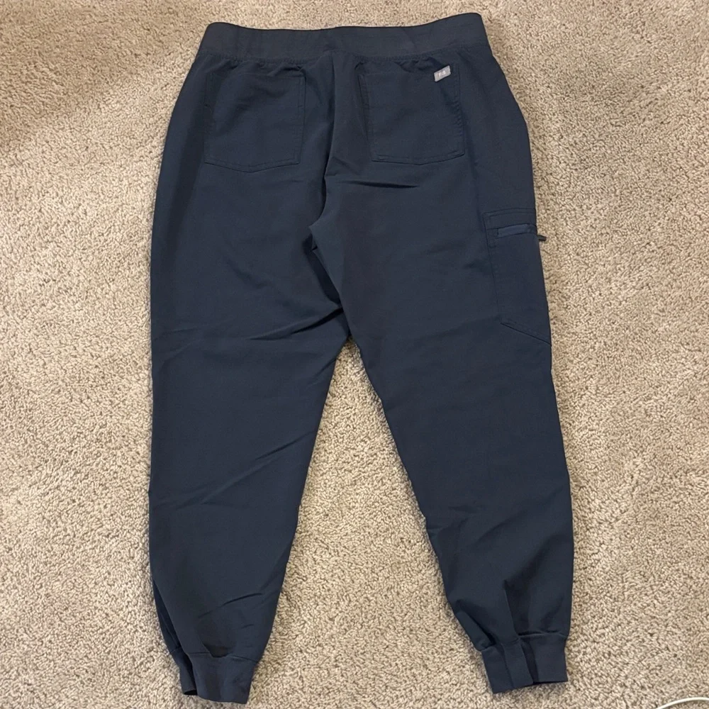 Figs Navy Scrub Bottoms with Pink Drawstring - Picture 3 of 3